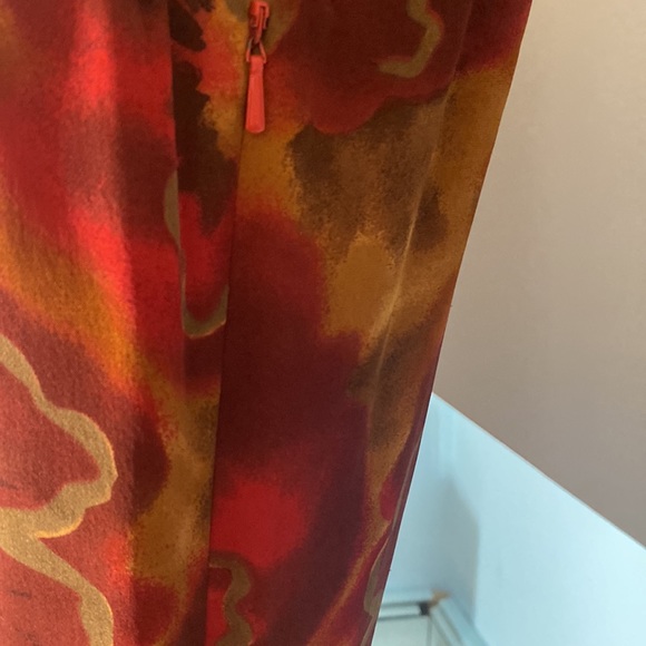 💯 SILK MAXI DRESS by AUGUST SILK. FULLY LINED RED FLORAL  Size 10 - Picture 10 of 13